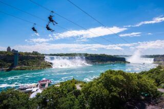 La tirolina de las Cataratas del Niágara