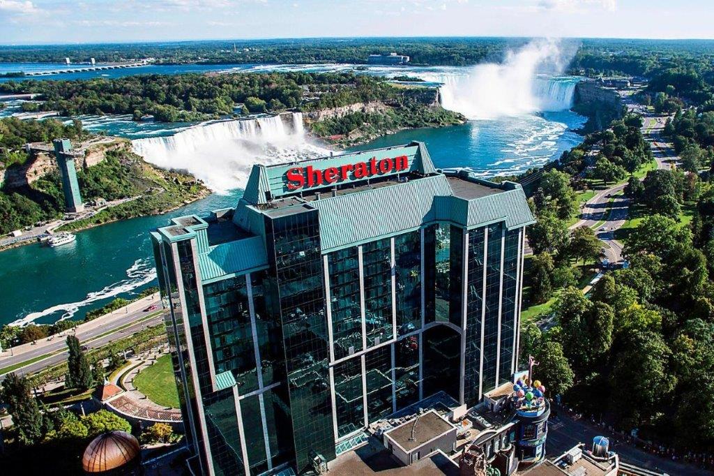 Fachada del Sheraton on the Falls en Niágara