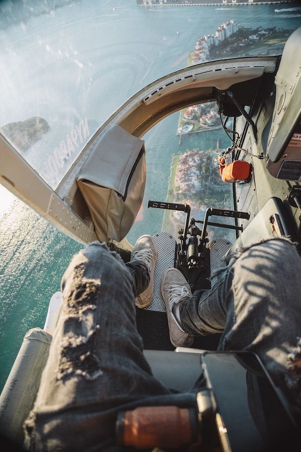 Vista aérea del entorno de las Cataratas del Niágara desde helicóptero