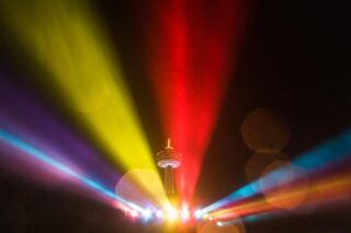 ¿Hay tours desde Toronto para ver las cataratas de noche?